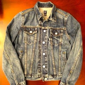 Gap denim jean jacket women’s small